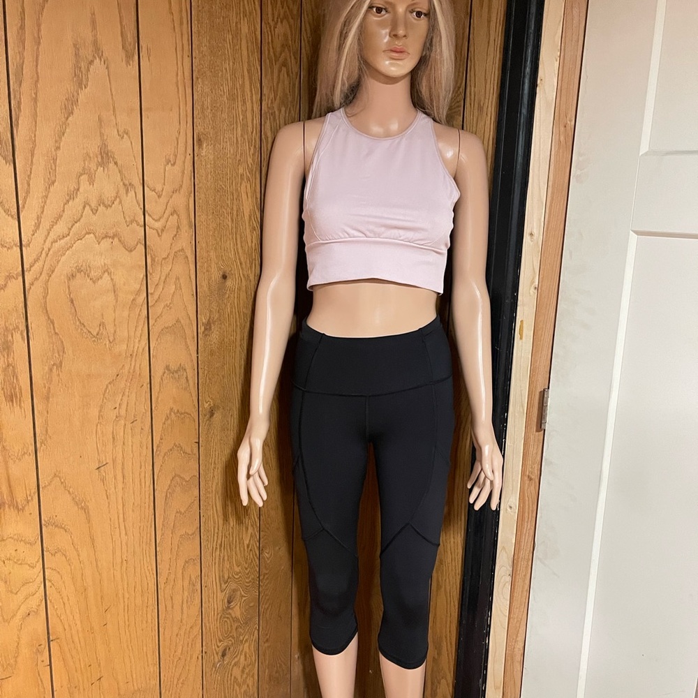 Black Cropped Leggings